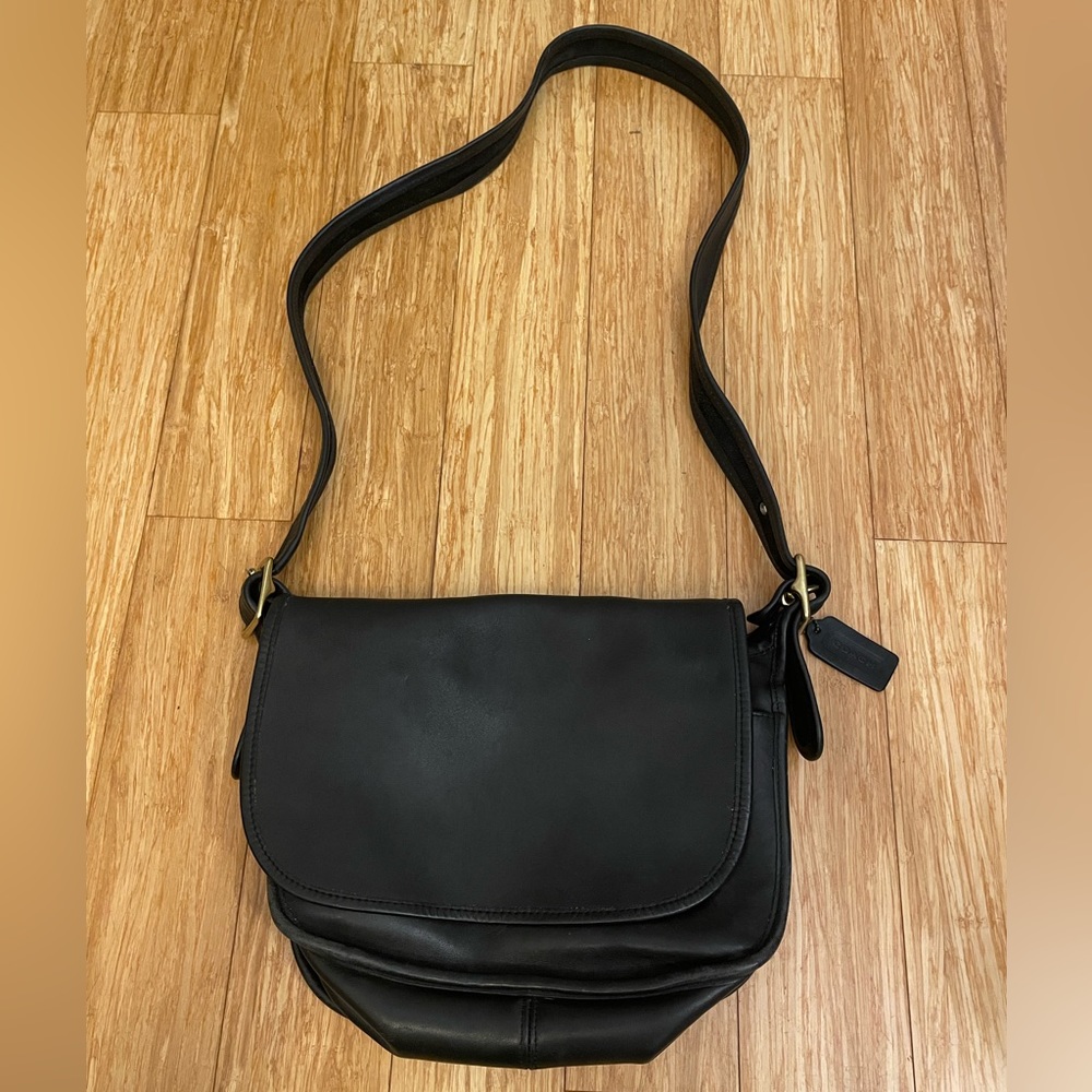 Vintage COACH Patricia Legacy Purse